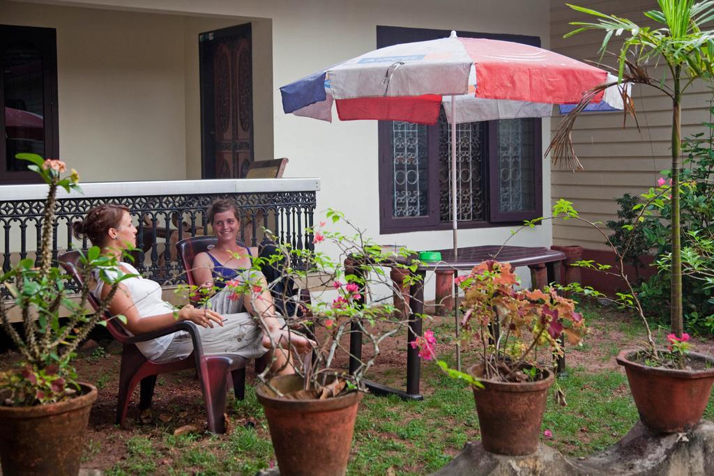 Dream Nest Guest House Alappuzha Exterior foto